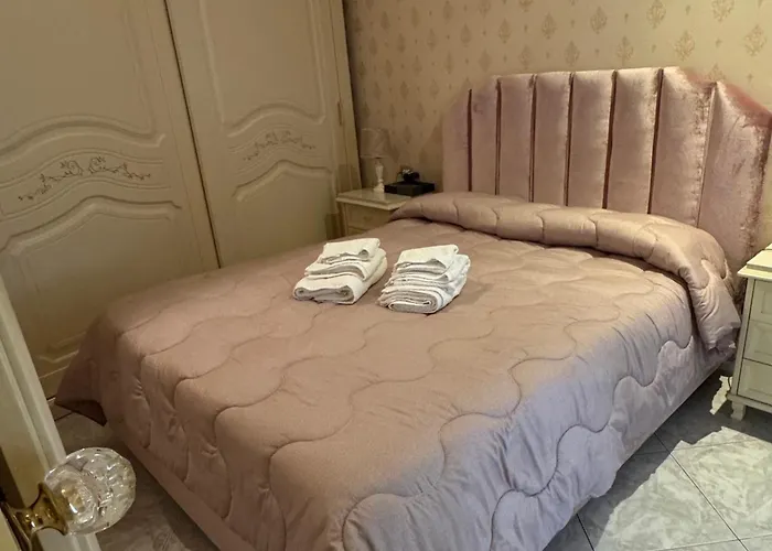 Guest House Into